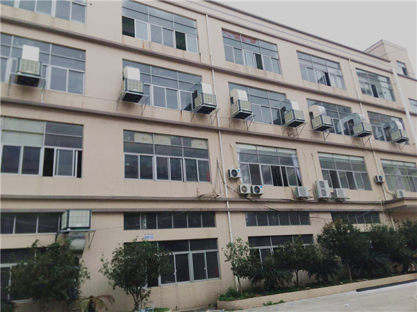 �������l(xi��ng)���˭h(hu��n)�����{/�S��܇�g����-��̩���]